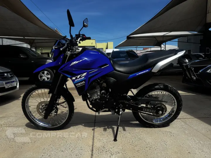 XTZ 250 LANDER