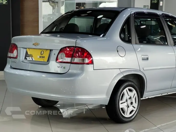 CLASSIC 1.0 MPFI LS 8V FLEX 4P MANUAL