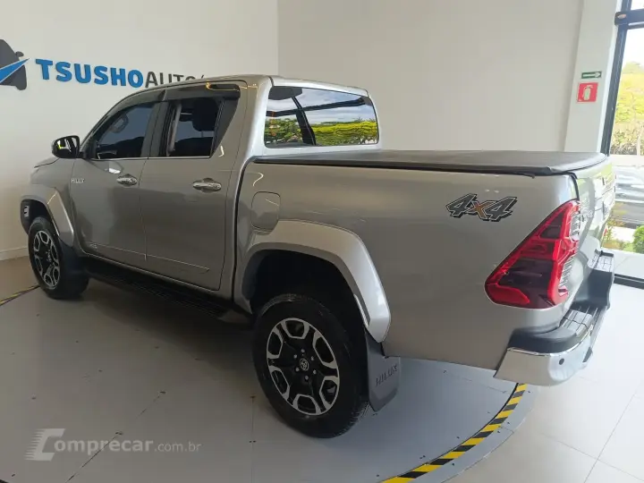 HILUX 2.8 D-4D TURBO CD SRX PLUS 4X4 AUTOMÁTICO