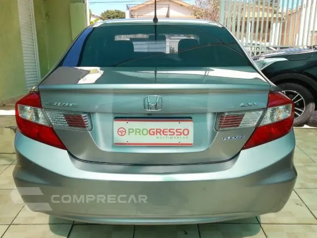 CIVIC - 1.8 LXS 16V 4P AUTOMÁTICO