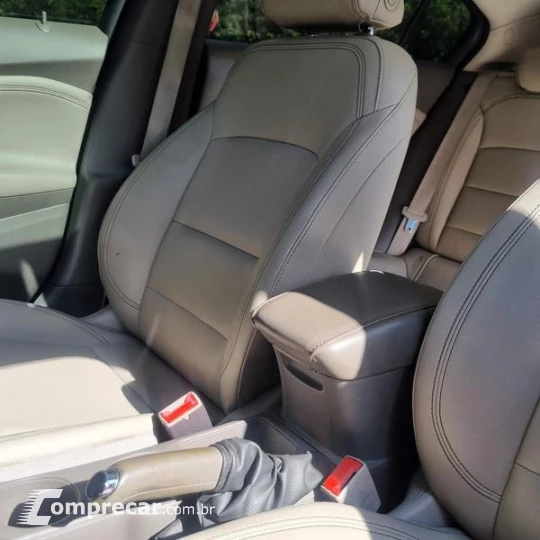 CHEV CRUZE LTZ HB AT