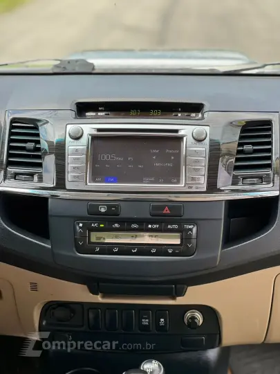 HILUX SW4 3.0 SRV 4X4 7 Lugares 16V Turbo Intercooler