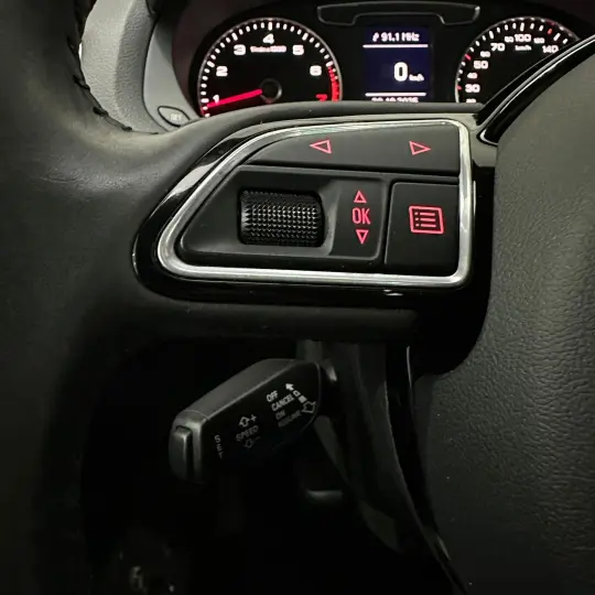 Q3 2.0 TFSI Quat. 211/220cv S-tronic 5p