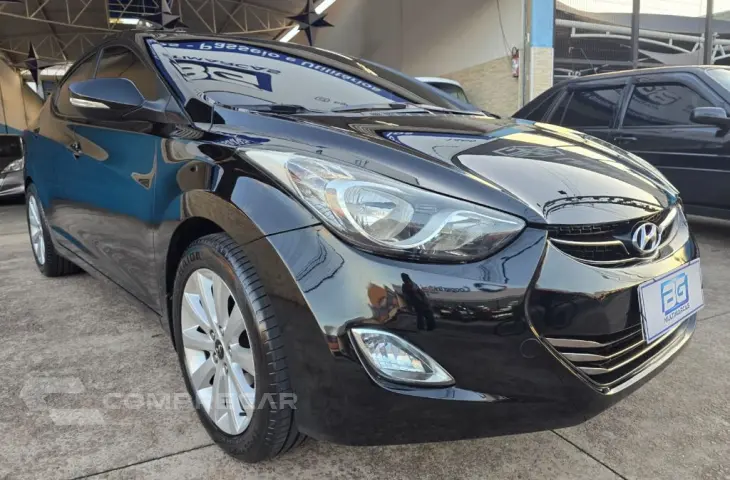 Elantra GLS 1.8 16V Aut.