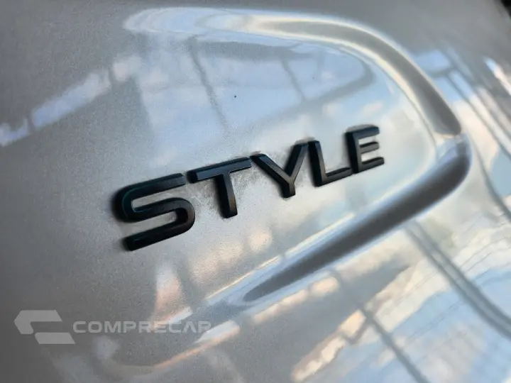 208 1.0 FIREFLY FLEX STYLE MANUAL