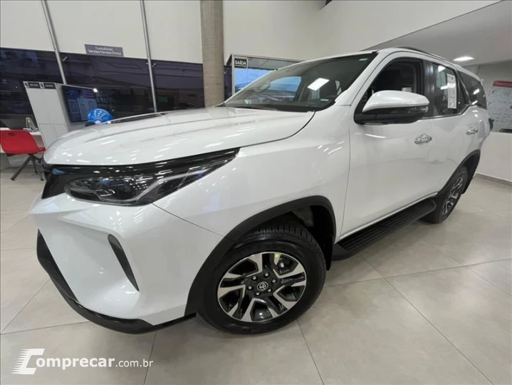 HILUX SW4 2.8 D-4d Turbo SRX Platinum 7L 4X4