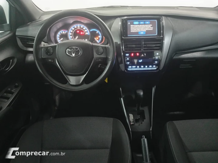 YARIS 1.5 16V XL