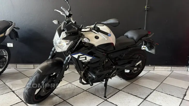 XJ6 N