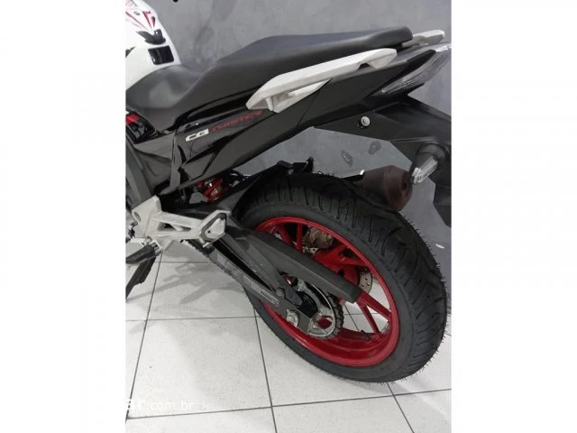 CB 250 TWISTER - street