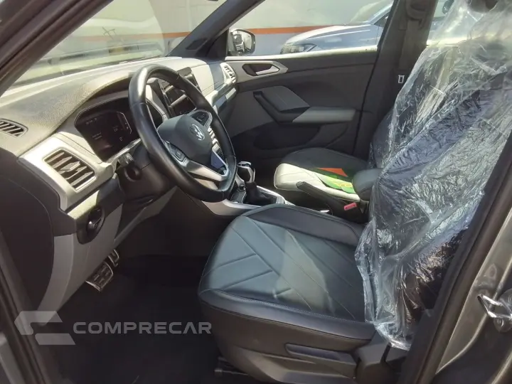 T-CROSS 1.0 200 TSI TOTAL FLEX COMFORTLINE AUTOMÁTICO