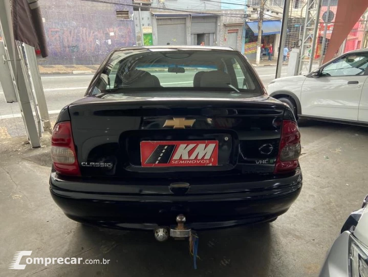 CLASSIC SEDAN LIFE 1.0 VHC 8V 4P