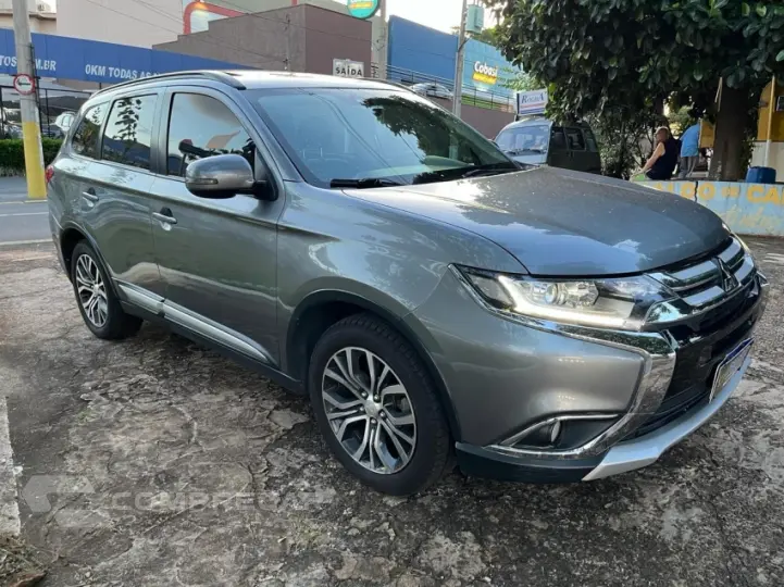 OUTLANDER 2.0 Comfort 16V