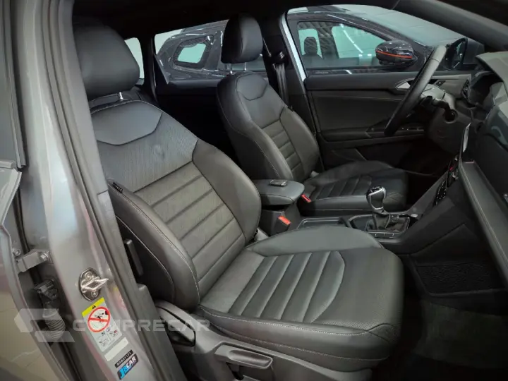 TAOS 1.4 250 TSI TOTAL FLEX HIGHLINE AUTOMÁTICO