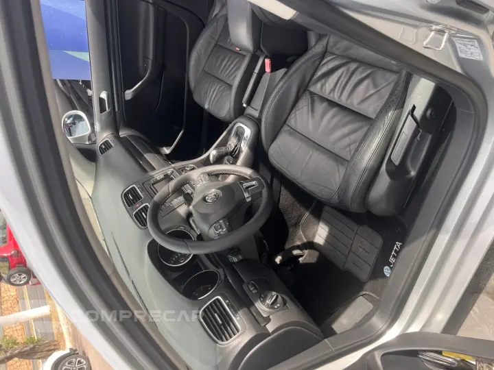 Jetta Variant 2.5 20V 4P 170 CV AUTOMÁTICO