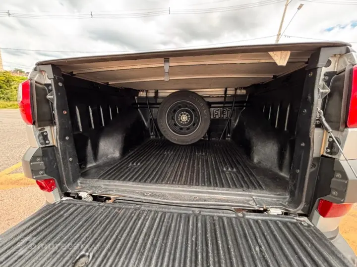 STRADA 1.6 MPI TREKKING CD 16V FLEX 3P MANUAL