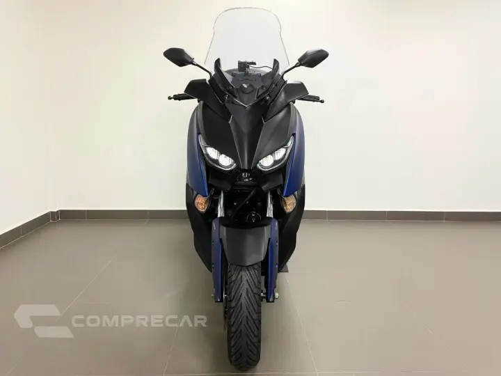 YAMAHA XMAX ABS