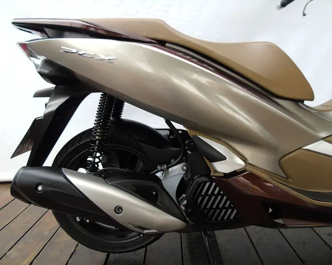 HONDA PCX 150 DLX