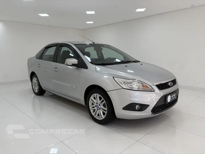 FOCUS 1.6 SE Sedan 16V