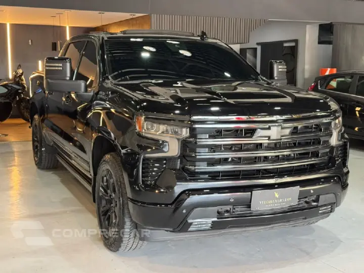 SILVERADO 5.3 V8 GASOLINA 1500 HIGH COUNTRY 4X4 AUTOMÁTICO