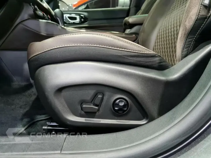 COMMANDER OVERLAND T270 1.3 TB FLEX AUT