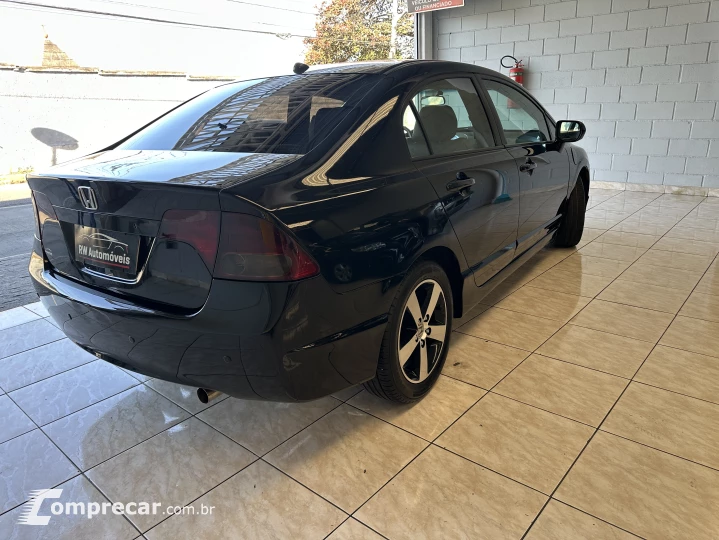 CIVIC 1.8 LXS 16V