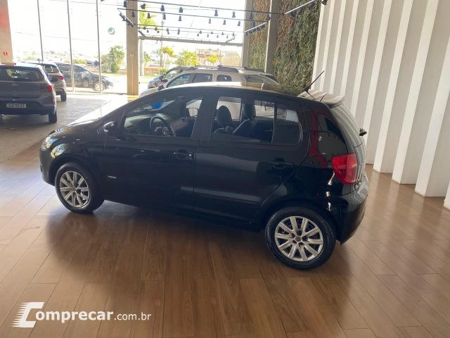 FOX - 1.0 MI TRENDLINE 8V 4P MANUAL