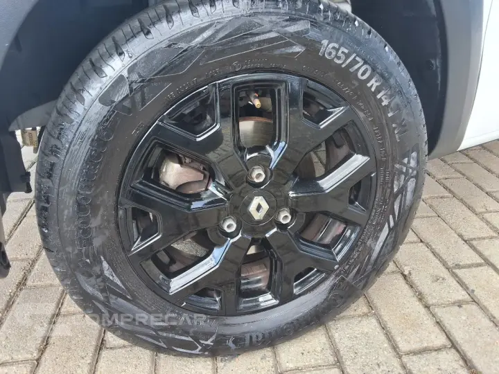 KWID ICONIC 1.0 FLEX 12V 5P MEC