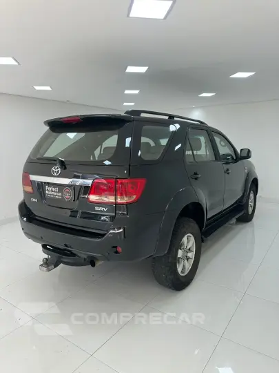 HILUX SW4 2.7 VVT-I SRV 7L 4X4