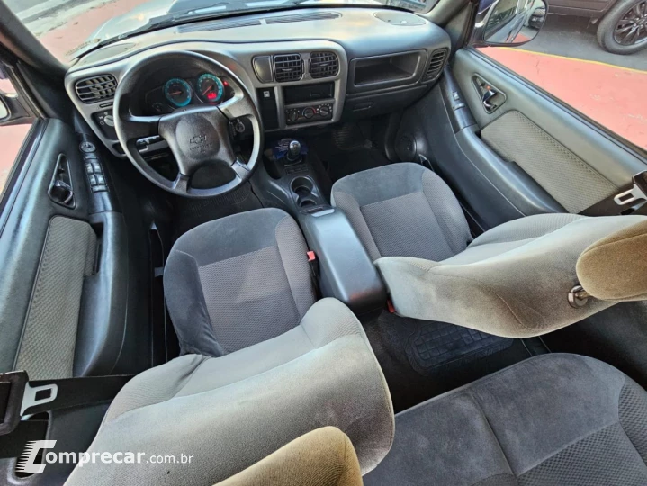 S10 P-Up Advant. 2.4/2.4 MPFI F.Power CD