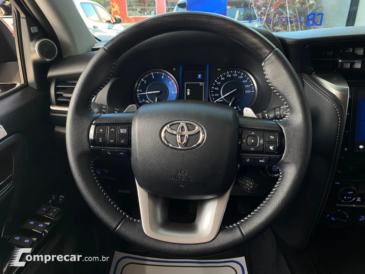 Hilux SW4 SRX Plat. 4x4 2.8 TB Die. Aut.