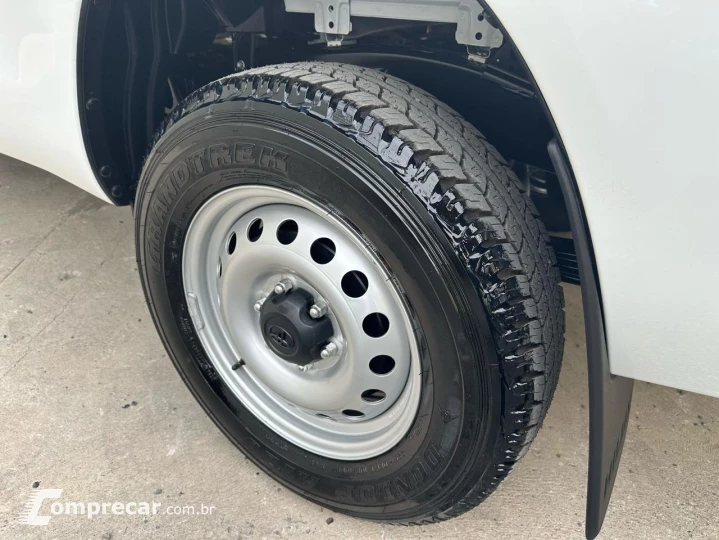 HILUX 2.4 4X4 CS 8V