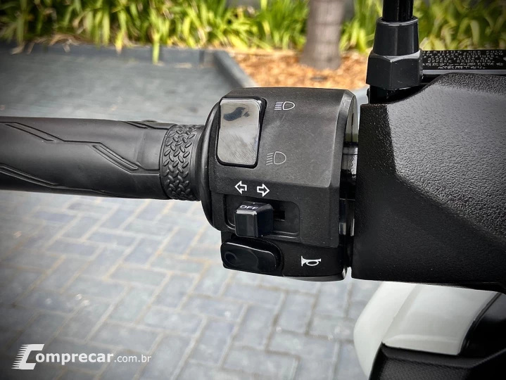 NMAX 160 ABS