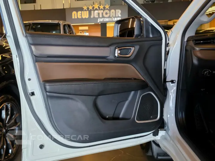 RAMPAGE 2.2 TURBO DIESEL LARAMIE 4X4 AUTOMÁTICO