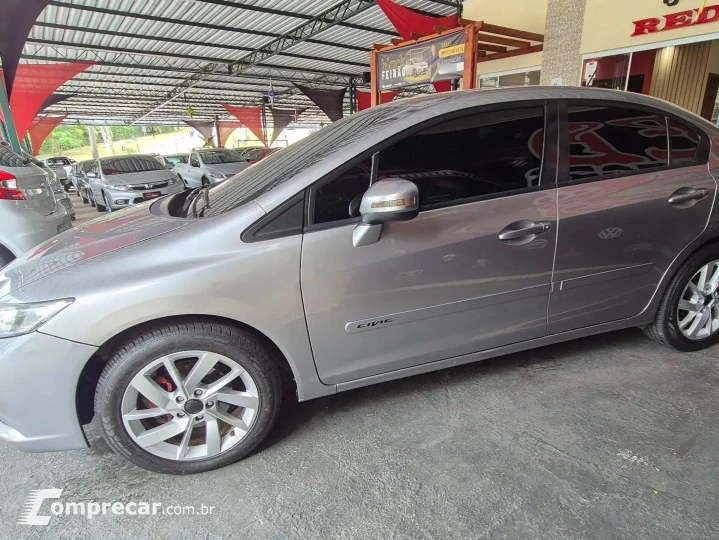 CIVIC 2.0 LXR 16V FLEX 4P AUTOMÁTICO