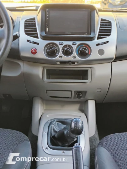 L200 Triton HLS 2.4 Flex 16V CD Mec.
