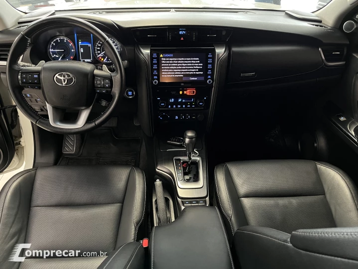 HILUX SW4 2.8 D-4d Turbo SRX 4X4