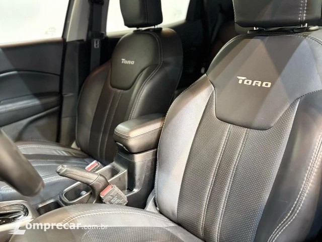 TORO - 1.3 TURBO 270 FREEDOM AT6