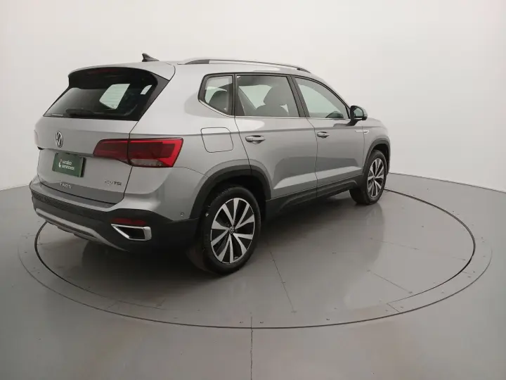 TAOS 1.4 250 TSI TOTAL FLEX HIGHLINE AUTOMÁTICO