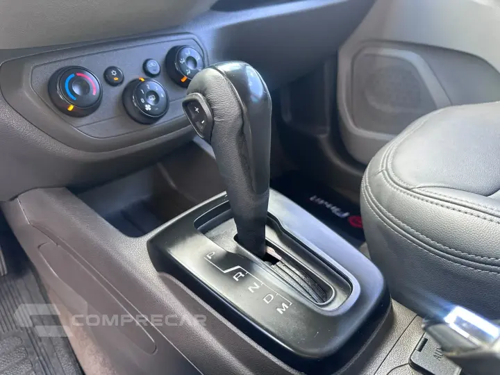 SPIN 1.8 LT 8V FLEX 4P AUTOMÁTICO