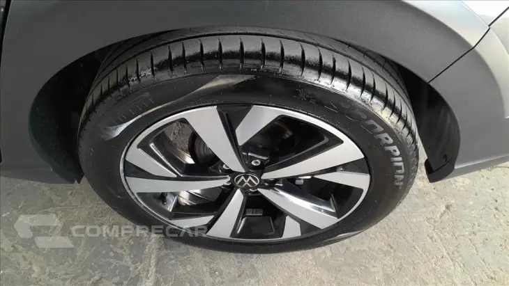 NIVUS 1.0 200 TSI TOTAL FLEX HIGHLINE AUTOMÁTICO