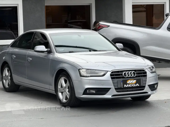 A4 1.8 TFSI AMBIENTE GASOLINA 4P MULTITRONIC