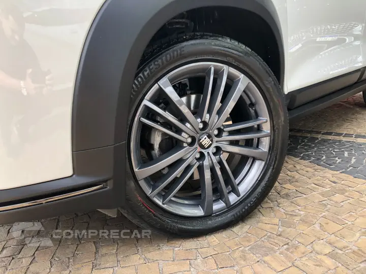 Fastback 1.0 Turbo 200 Flex Cvt