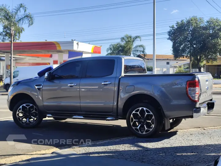 RANGER 3.2 XLT 4X4 CD 20V DIESEL 4P AUTOMÁTICO