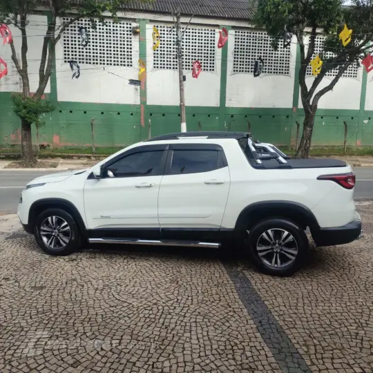 Toro Freedom 2.0 16V 4x4 TB Diesel Aut.