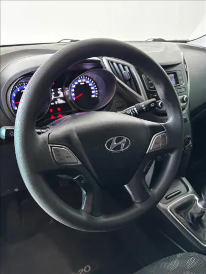 HB20 1.6 COMFORT PLUS 16V FLEX 4P MANUAL