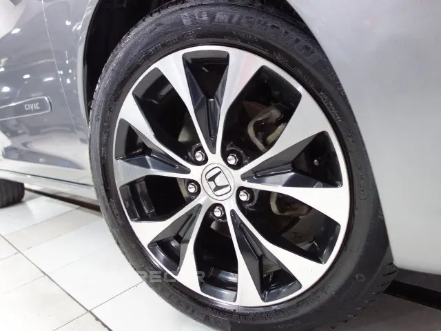 CIVIC - 2.0 LXR 16V 4P AUTOMÁTICO