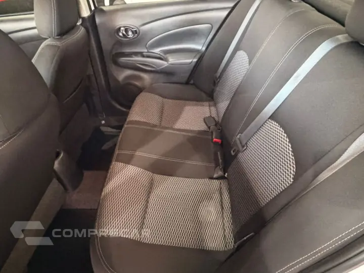 Versa Sedan 1.6 16V 4P FLEX SV