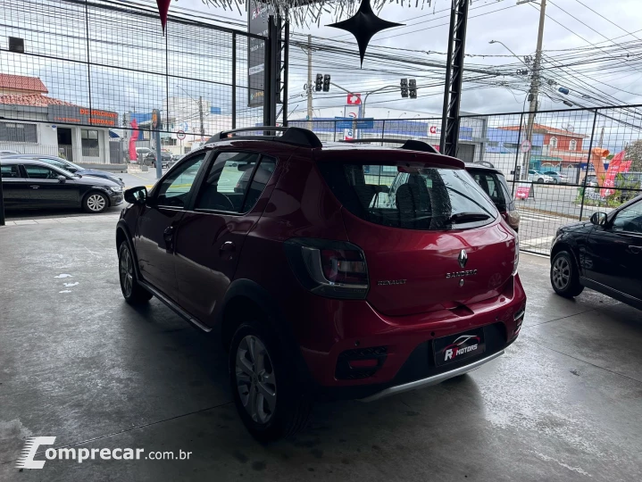SANDERO 1.6 16V SCE Stepway Intense