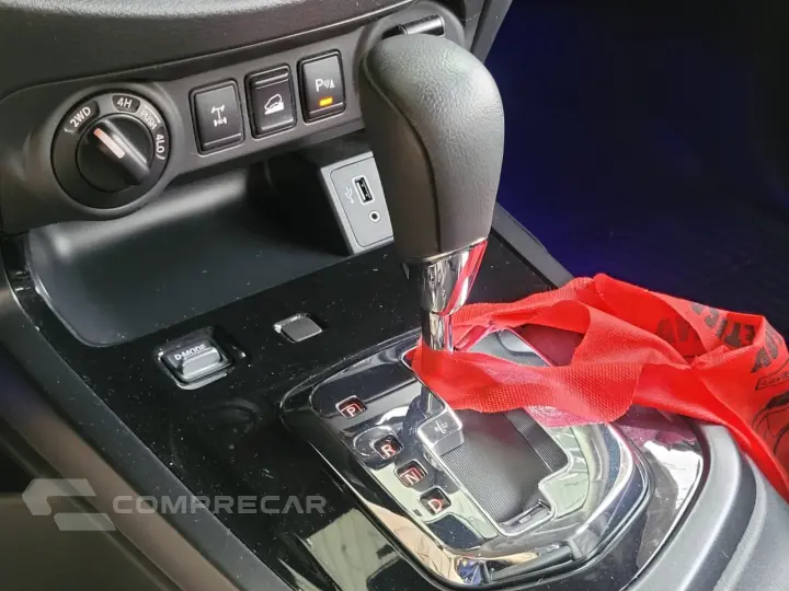 Frontier PRO4X CD 4x4 2.3 Bi-TB Die. Aut