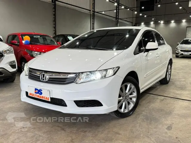 CIVIC - 1.8 LXS 16V 4P AUTOMÁTICO